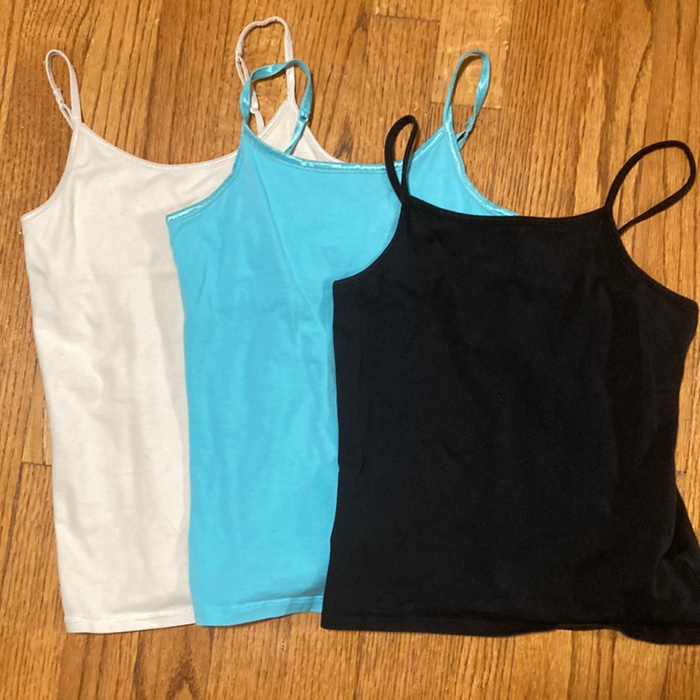 Three children’s size 6, 7/8 cami set, turquoise/light blue, black, and white.